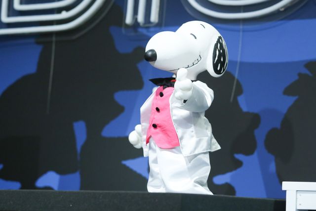 安藤美姫、スヌーピー愛さく裂!「スヌーピー×おもしろサイエンスアート展『SNOOPY FANTARATION』」オープニングイベント(5枚目)