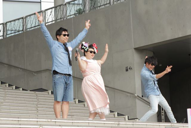 渡辺直美＆8.6秒バズーカーによる「8.6トンバズーカー」フォトギャラリー：フォトギャラリー