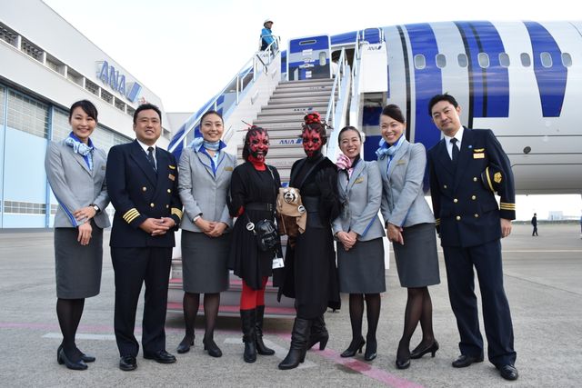 【写真】R2-D2 ANA JET の内部とコスプレ風景ギャラリー（16枚目）