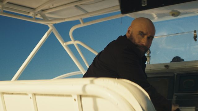 ジョン・トラボルタVSブルース・ウィリス『オペレーション・ゴールド』場面写真（13枚目）