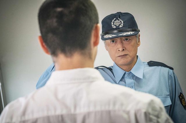 奥野壮、丸刈り＆リーゼントで熱演『灰色の壁　－大宮ノトーリアス－』場面写真（5枚目）