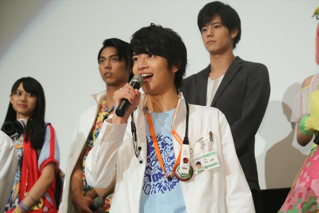 映画に出てくるポッピーは今本編に出ているポッピーではない!?『劇場版　仮面ライダーエグゼイド　トゥルー・エンディング』完成披露試写会舞台あいさつ（20枚目）