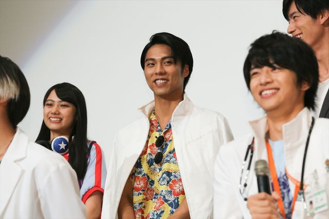 映画に出てくるポッピーは今本編に出ているポッピーではない!?『劇場版　仮面ライダーエグゼイド　トゥルー・エンディング』完成披露試写会舞台あいさつ（23枚目）