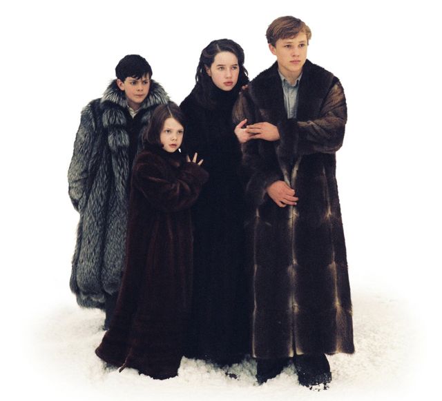 『ナルニア国物語』ペベンシー4兄妹の今昔【比較画像】：フォトギャラリー