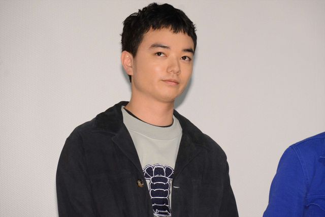 カラフルな永野芽郁ちゃんがキュート『PARKS パークス』初日舞台あいさつ（13枚目）