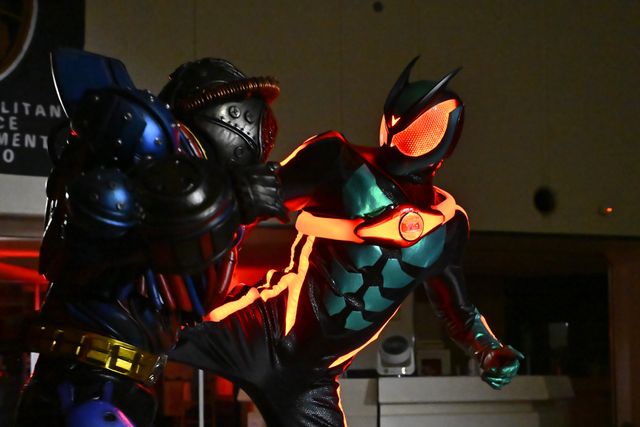 富士見の悪夢が現実に!?「仮面ライダーゼッツ」第3話場面カット（5枚目）