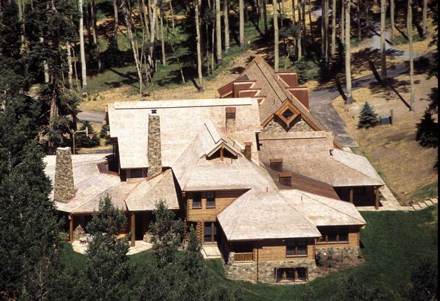 トム・クルーズが売却したコロラド州テルユライドの豪邸