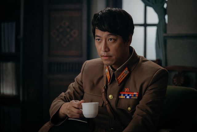 ヒョンビンの凛々しい表情…「愛の不時着」場面カットほか＜全35枚＞（28枚目）