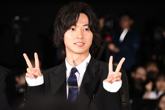 山崎賢人、新田真剣佑、永野芽郁ら美しい！『二ノ国』公開記念舞台あいさつ（2枚目）