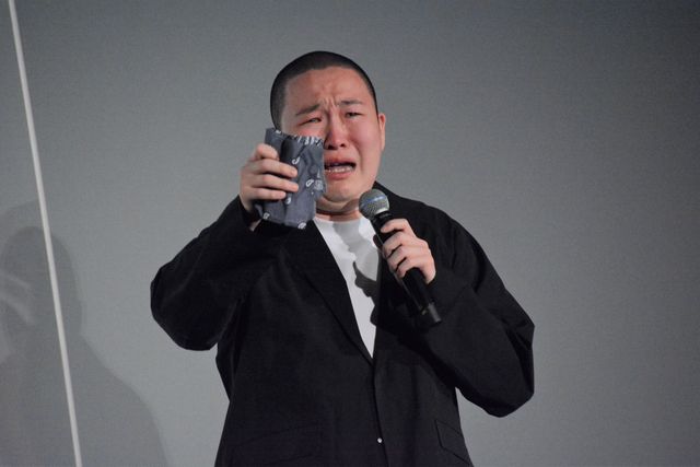 新田真剣佑、山崎紘菜、鈴木伸之ら集結！『ブレイブ　－群青戦記－』公開後舞台あいさつ（8枚目）