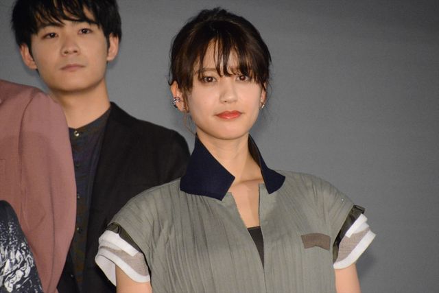 新田真剣佑、山崎紘菜、鈴木伸之ら集結！『ブレイブ　－群青戦記－』公開後舞台あいさつ（14枚目）