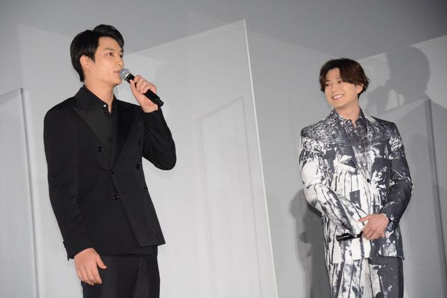 新田真剣佑、山崎紘菜、鈴木伸之ら集結！『ブレイブ　－群青戦記－』公開後舞台あいさつ（26枚目）