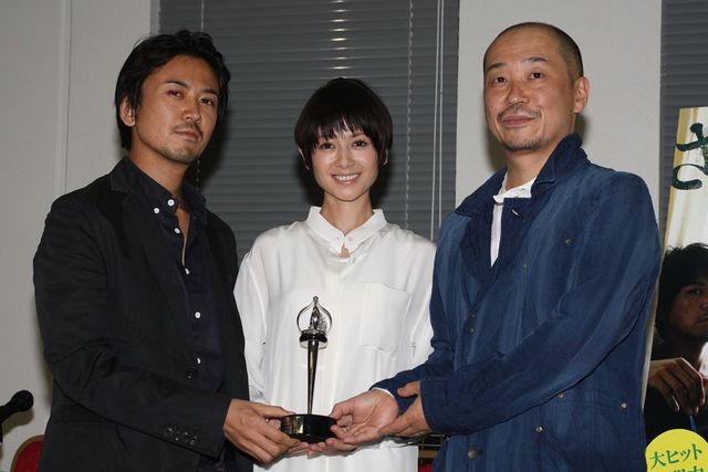 喜びの帰国会見ほか現地フォトギャラリー（9枚目）