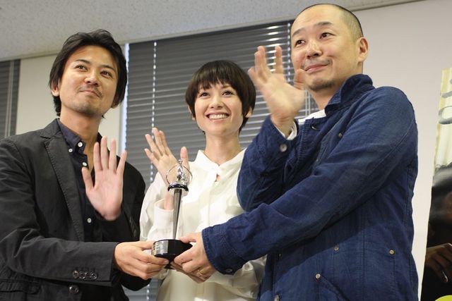 喜びの帰国会見ほか現地フォトギャラリー（10枚目）