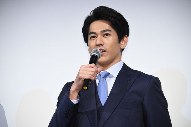 注目イケメン・横浜流星の笑顔！「初めて恋をした日に読む話」完成披露試写会・舞台あいさつ（9枚目）