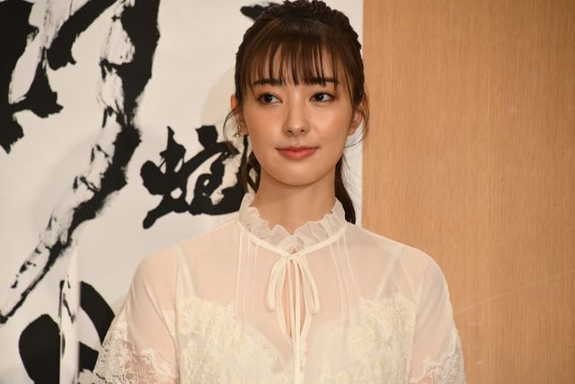 チョーヤ梅酒CMの美女！宮本茉由が映画初主演『鳩のごとく　蛇のごとく　斜陽』（7枚目）