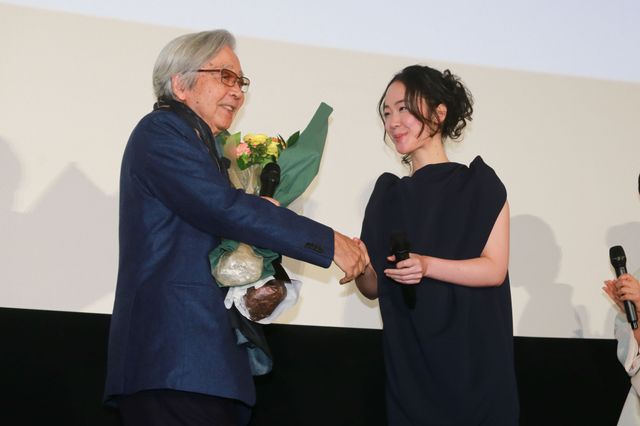 吉永小百合、二宮和也、黒木華、浅野忠信ら登壇！『母と暮せば』初日舞台あいさつギャラリー（3枚目）