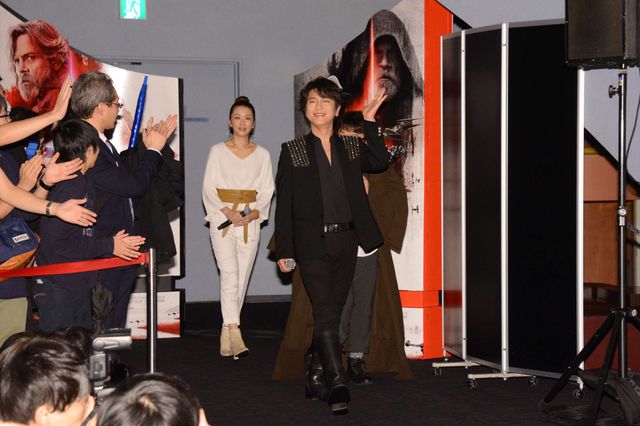 ミッチーがカイロ・レンに襲われた!?『スター・ウォーズ／最後のジェダイ』カウントダウン点灯式イベント（2枚目）