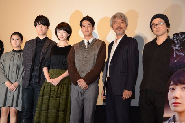 「びっくりぽんや！」波瑠が登壇！『流れ星が消えないうちに』初日舞台あいさつ【フォトギャラリー】（10枚目）