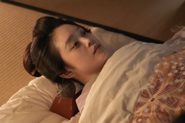 トキ（高石あかり）はヘブン（トミー・バストウ）の不在時に…朝ドラ「ばけばけ」第107回の場面写真：フォトギャラリー