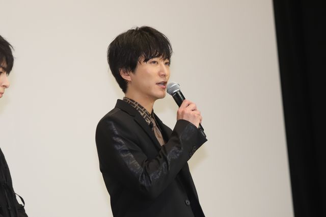 吉岡里帆『見えない目撃者』初日舞台あいさつ（6枚目）