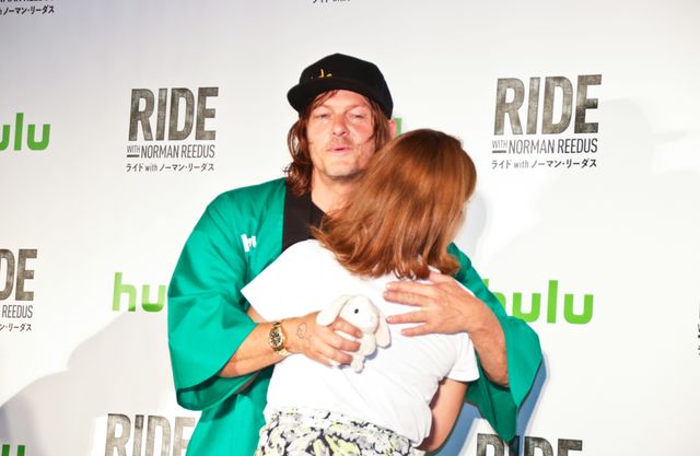 ノーマン・リーダス、サングラス姿もお似合い！（6枚目）