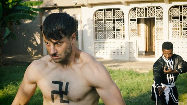 ヒトラー＆東條英機が空手と魔術的パワーでガーナを制圧！映画『アフリカン・カンフー・ナチス』場面写真（9枚目）