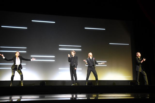 柚希礼音、紅ゆずる、美弥るりか、七海ひろき、宝塚OGの華麗なるステージ！（11枚目）