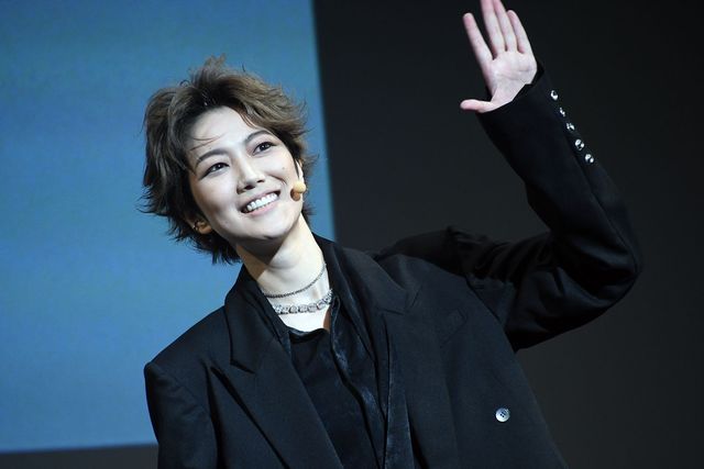 柚希礼音、紅ゆずる、美弥るりか、七海ひろき、宝塚OGの華麗なるステージ！（28枚目）