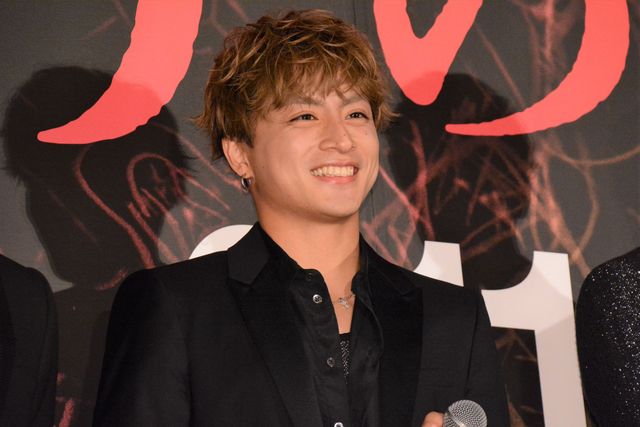 白濱亜嵐、片寄涼太らGENERATIONSが黒スーツで登壇！主演ホラー『ミンナのウタ』完成披露の模様（7枚目）