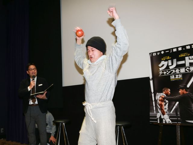 （スタ）スタローン緊急来日!?　階段を駆けのぼり日本で「エイドリア～ン！」　画像ギャラリー（9枚目）