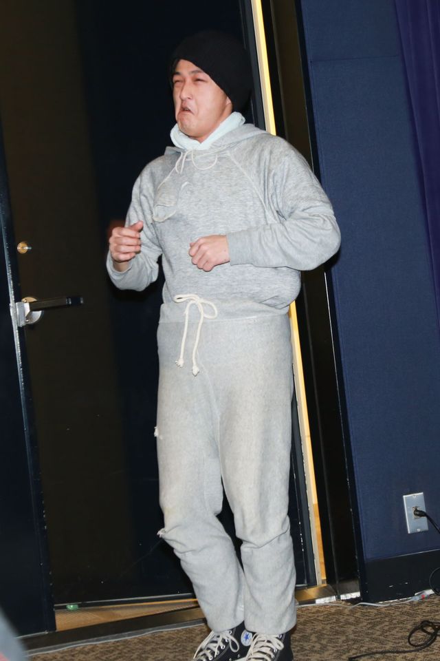 （スタ）スタローン緊急来日!?　階段を駆けのぼり日本で「エイドリア～ン！」　画像ギャラリー（15枚目）