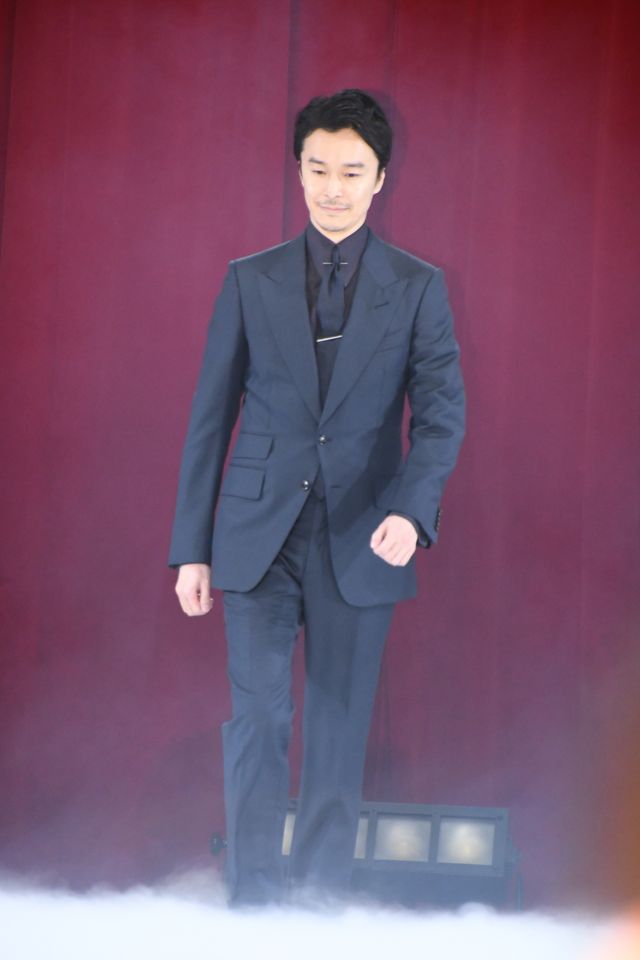 綾瀬はるか、長谷川博己、羽村仁成、ジェシーらランウェイに集結！『リボルバー・リリー』キャストお披露目会見（7枚目）