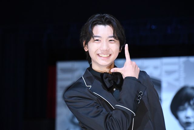 綾瀬はるか、長谷川博己、羽村仁成、ジェシーらランウェイに集結！『リボルバー・リリー』キャストお披露目会見（11枚目）