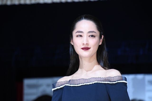 綾瀬はるか、長谷川博己、羽村仁成、ジェシーらランウェイに集結！『リボルバー・リリー』キャストお披露目会見（12枚目）