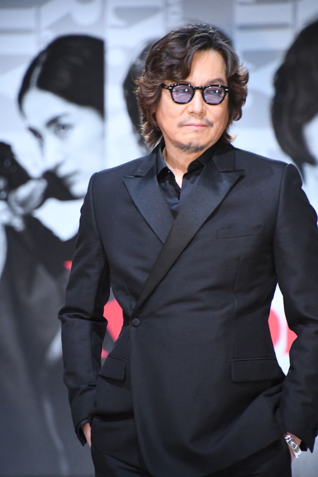 綾瀬はるか、長谷川博己、羽村仁成、ジェシーらランウェイに集結！『リボルバー・リリー』キャストお披露目会見（24枚目）