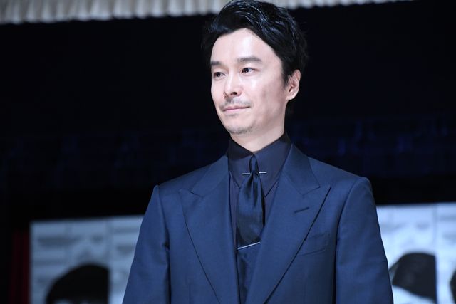綾瀬はるか、長谷川博己、羽村仁成、ジェシーらランウェイに集結！『リボルバー・リリー』キャストお披露目会見（32枚目）