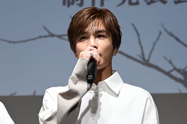 比嘉愛未＆岩田剛典主演「フォレスト」制作発表会見の様子（10枚目）