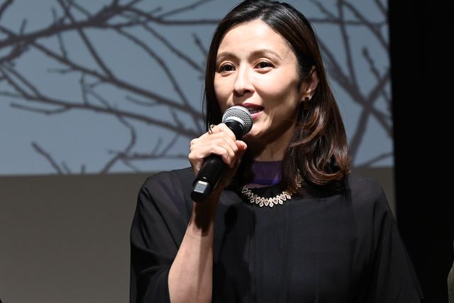 比嘉愛未＆岩田剛典主演「フォレスト」制作発表会見の様子（16枚目）