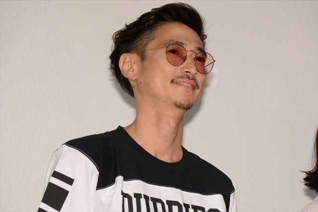 市川由衣、ピカピカ美脚…！映画『アリーキャット』初日舞台あいさつ（4枚目）