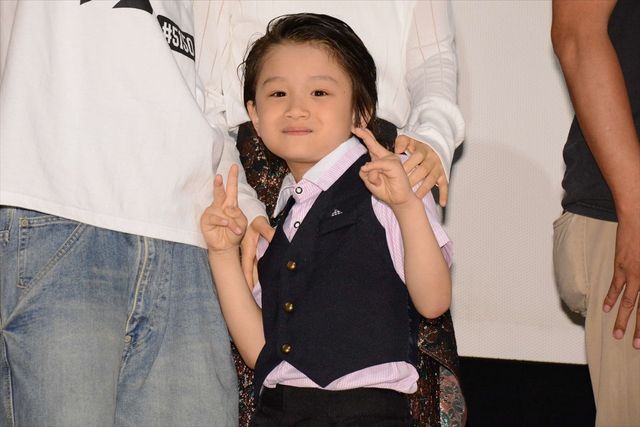 市川由衣、ピカピカ美脚…！映画『アリーキャット』初日舞台あいさつ（14枚目）