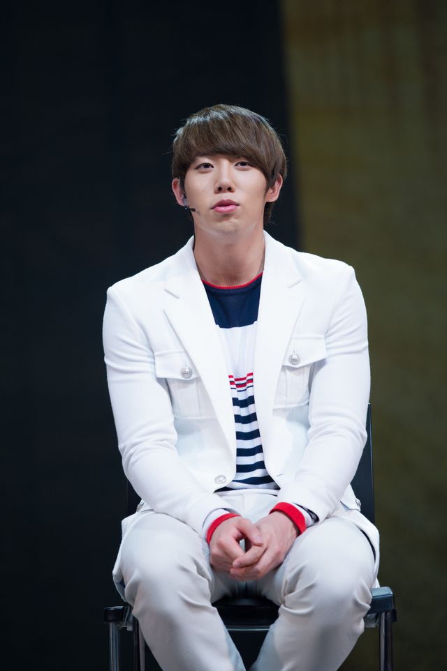 「男が愛する時」U-KISSフン「アイドル出身なのでミュージカル挑戦にプレッシャー」＜韓国JPICTURES＞（2枚目）
