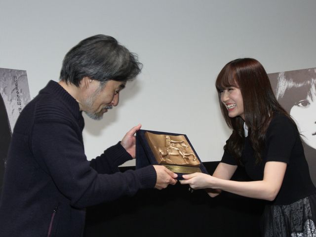 前田敦子と黒沢清監督が映画『Seventh Code セブンス・コード』初日舞台あいさつに登壇（6枚目）