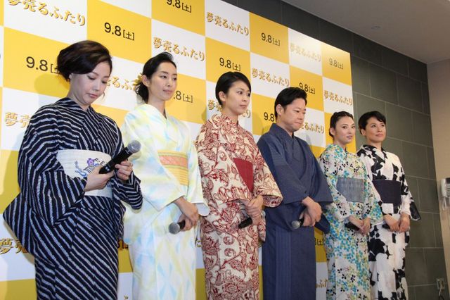 女優陣が色とりどりの浴衣姿を披露！映画『夢売るふたり』のヒット祈願イベントフォトギャラリー（7枚目）