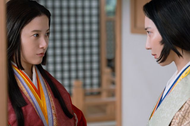 倫子（黒木華）が道長（柄本佑）に迫って…「光る君へ」第38回「まぶしき闇」（2枚目）