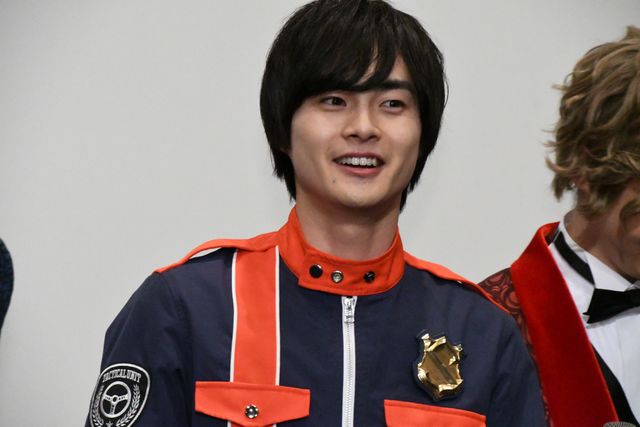 快盗戦隊ルパンレンジャーVS警察戦隊パトレンジャーと騎士竜戦隊リュウソウジャーのキャストが勢ぞろい！（8枚目）