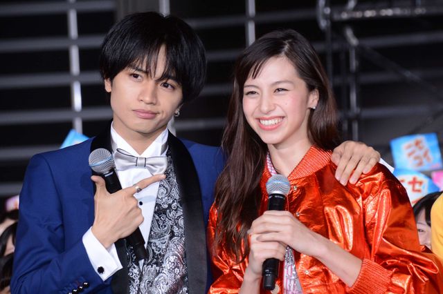 中島健人＆中条あやみ、美男美女すぎ！映画『ニセコイ』スペシャルステージ（15枚目）