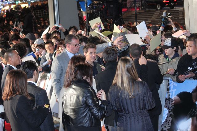 映画『ミッション:インポッシブル/ゴースト・プロトコル』レッドカーペット＆ファン・ミーティング写真ギャラリー！（9枚目）