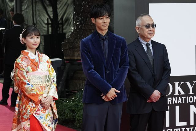 松坂桃李＆芳根京子『雪の花　ーともに在りてー』でレッドカーペット登場！：フォトギャラリー