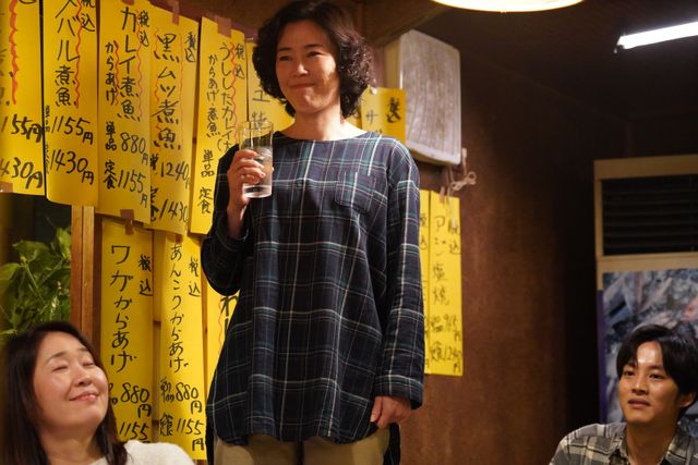 松坂桃李が土下座！映画『空白』場面カット（2枚目）